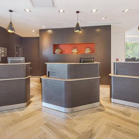 Courtyard By Marriott Сальтильо Экстерьер фото