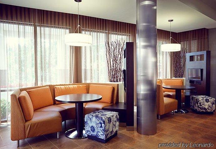 Courtyard By Marriott Сальтильо Экстерьер фото